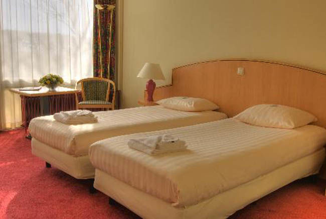 Tulip Inn Maastricht Aachen Airport חדר תמונה