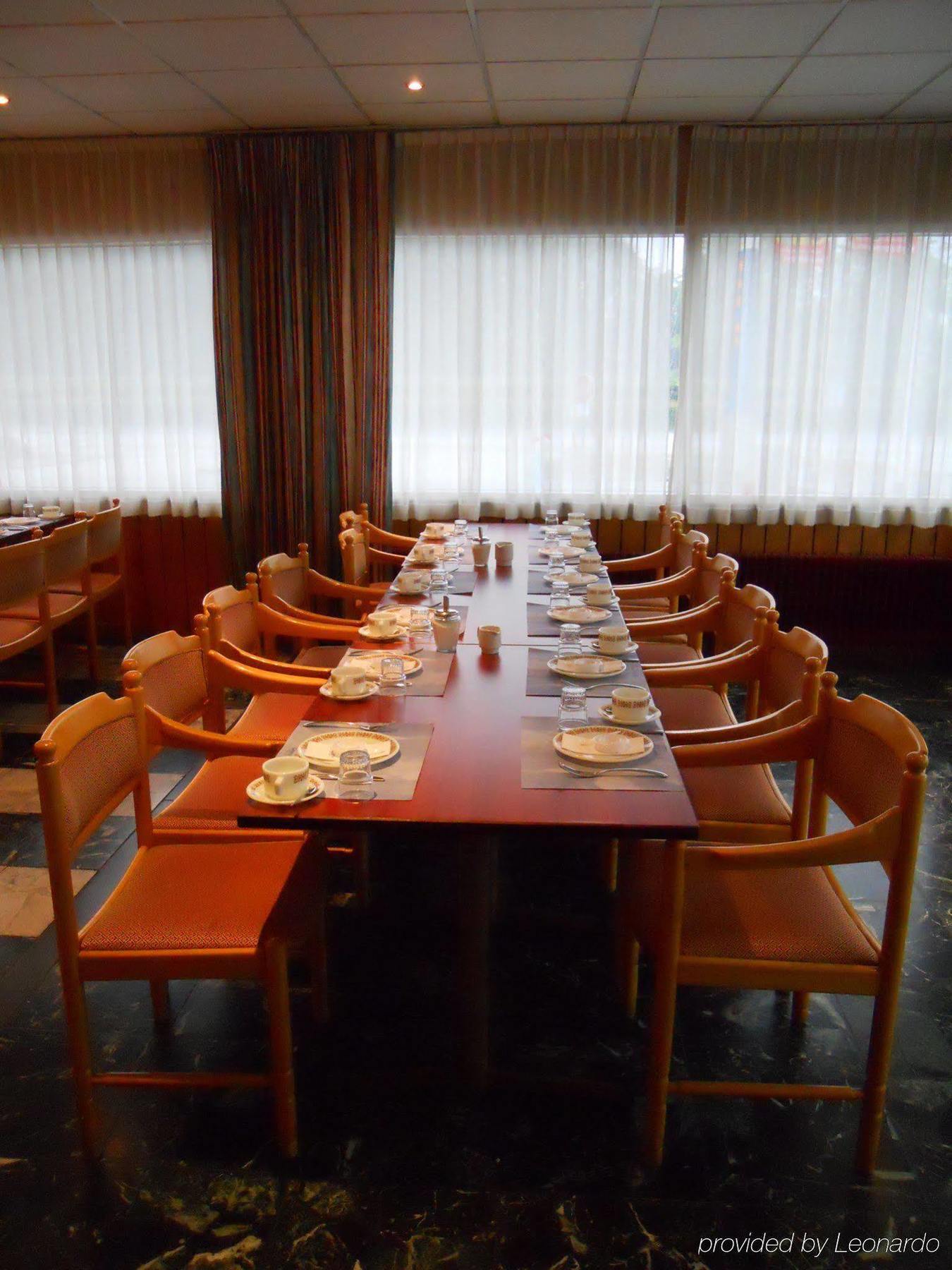Tulip Inn Maastricht Aachen Airport מסעדה תמונה