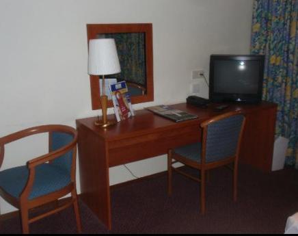 Tulip Inn Maastricht Aachen Airport מראה חיצוני תמונה